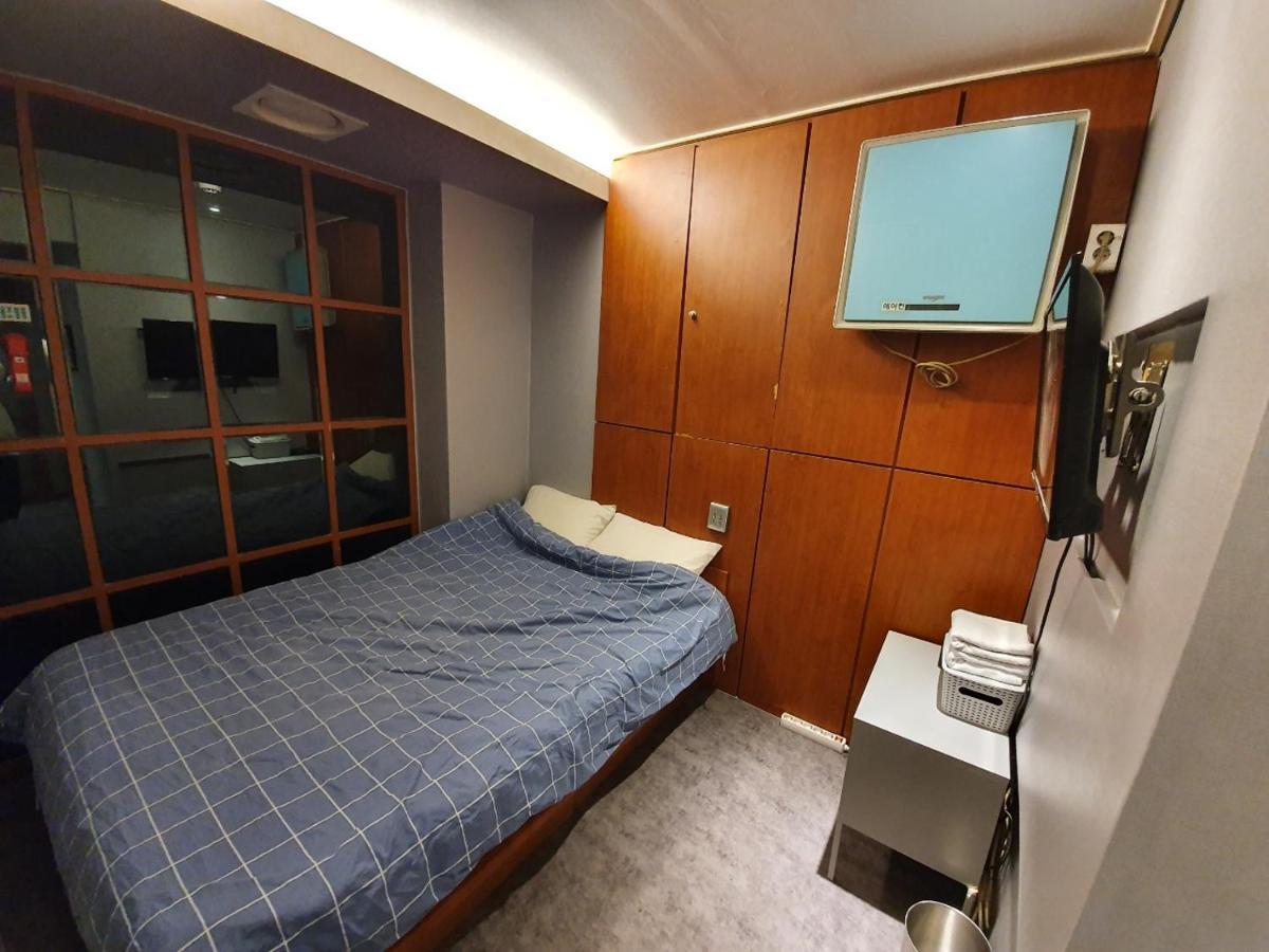 Dalgona Guesthouse Seoul Bagian luar foto